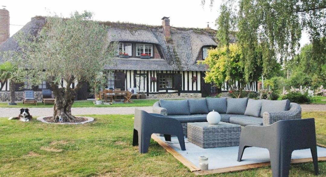 Saint-Martin-Saint-Firmin La Chaumiere B&B 외부 사진