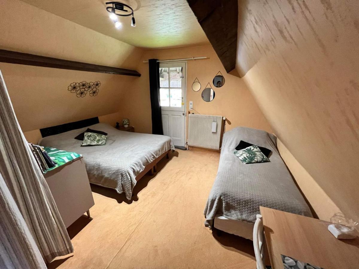 Saint-Martin-Saint-Firmin La Chaumiere B&B 외부 사진