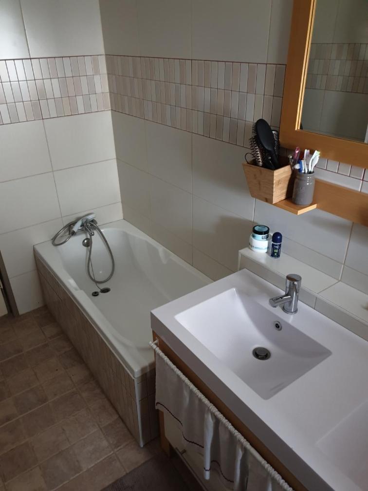 Saint-Martin-Saint-Firmin La Chaumiere B&B 객실 사진